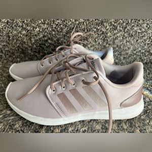 Womens Adidas shoes